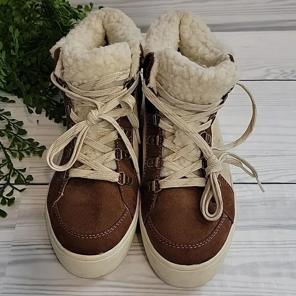 American Eagle Outfitters inspired by